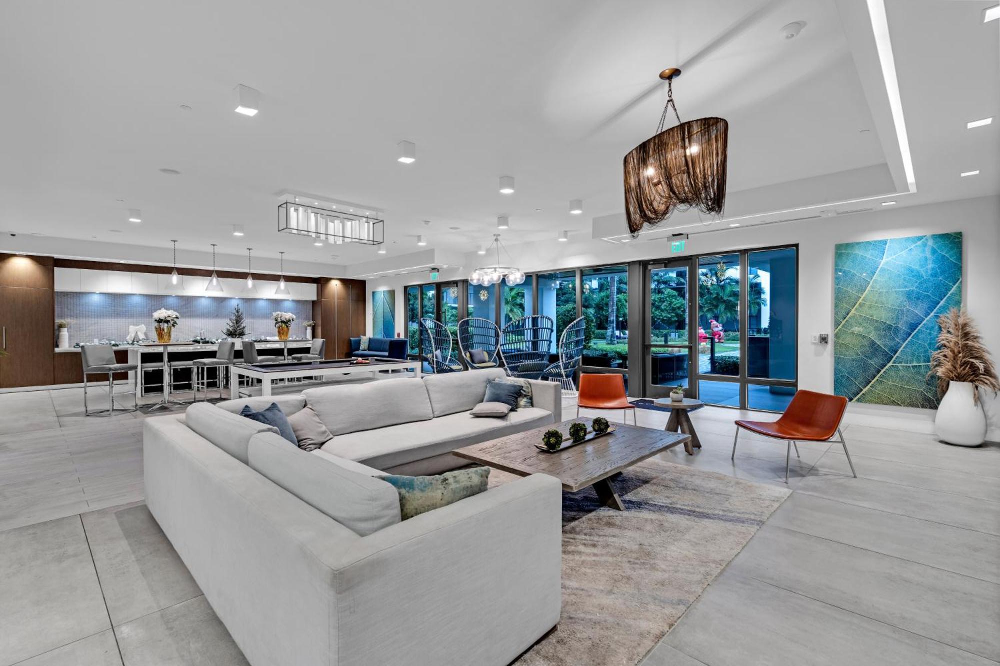 Amazing 2 Bedroom Unit In Doral Miami With Free Parking ไฮอาเลียห์การ์เดนส์ ภายนอก รูปภาพ